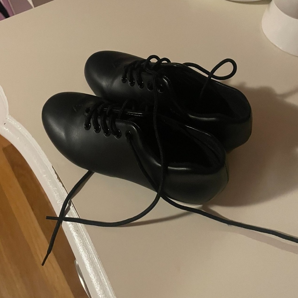 Black Lace-Up Shoes
Size 12